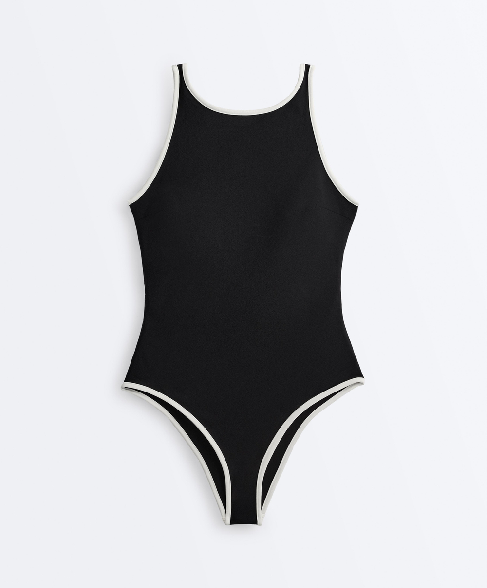 OYSHO Купальник халтер с контрастной окантовкой, черный