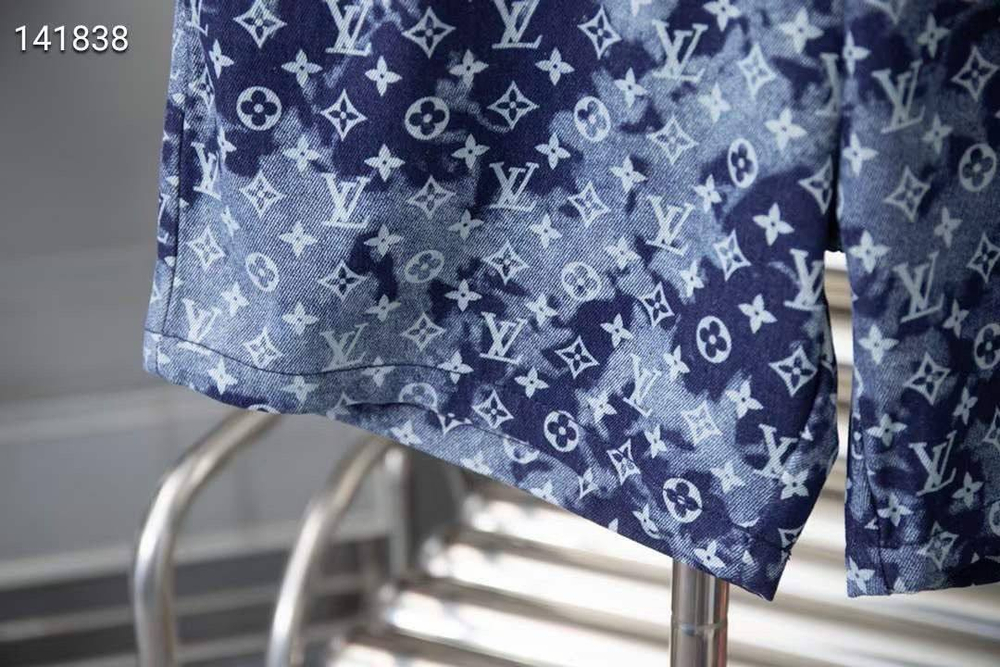 Шорты Louis Vuitton