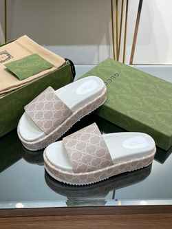 Gucci Platform Slide Sandal