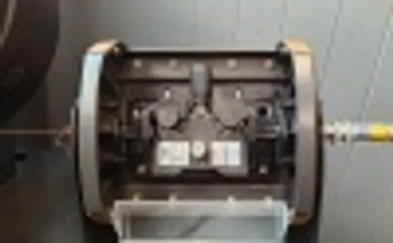 Полностью цифровой сварочный полуавтомат MDC-500P, GSX