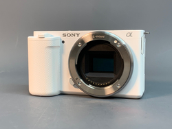 Sony ZV-E10 kit PZ 16-50mm 222 Кадра
