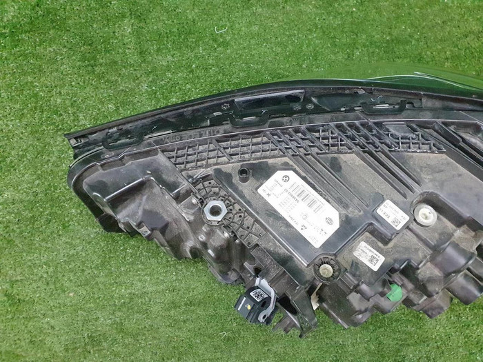 Фара правая BMW 6er G32 (2020-н.в.) LED