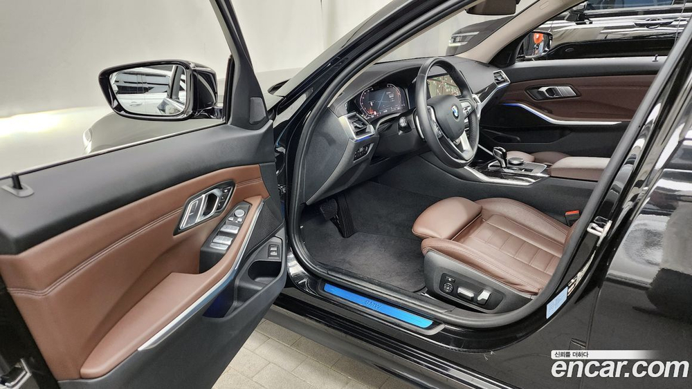 BMW 3 Series (G20) 320d Luxury (09.2022)