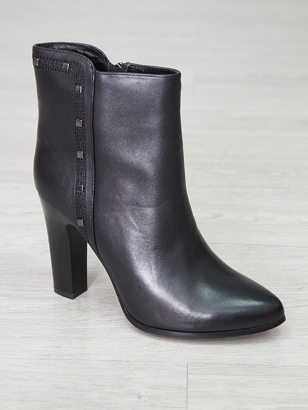 Полусапожки женские