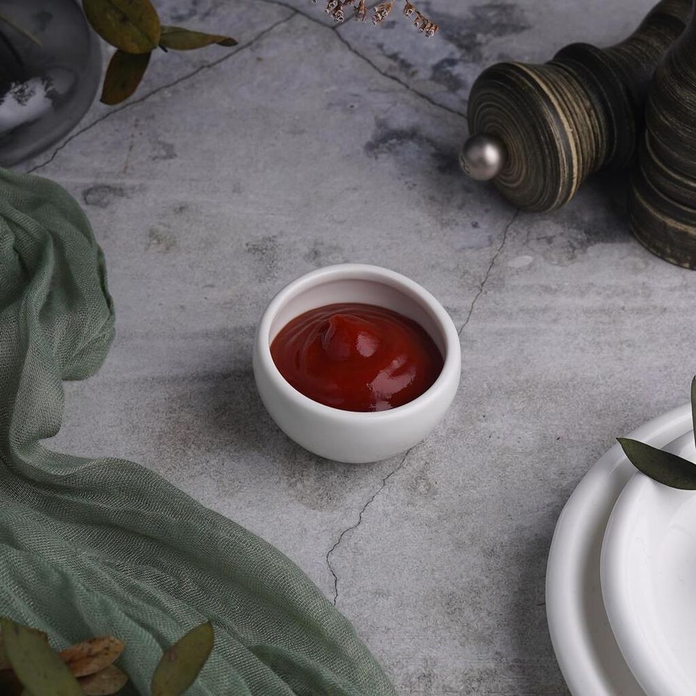 Соусник 35 мл d 5,3 см h3,5/3 см круглый белый фарфор P.L. Proff Cuisine [20]