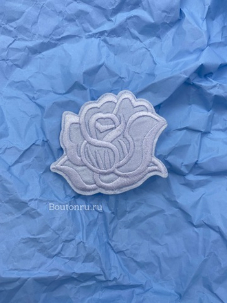 Нашивка роза белая 7 см