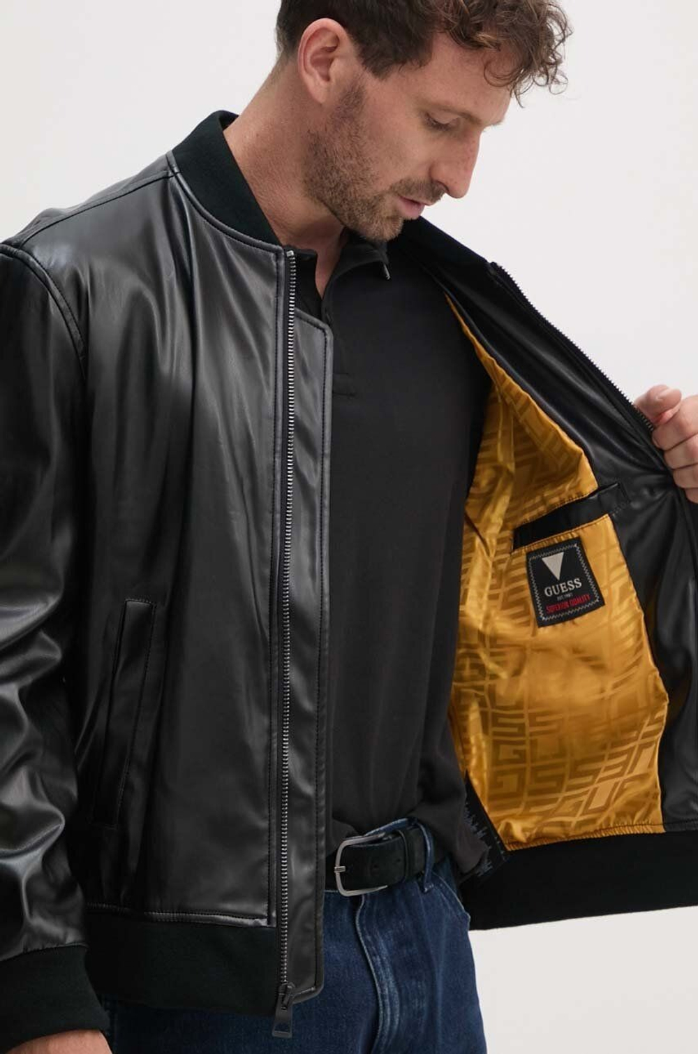 Куртка утепленная мужская GUESS