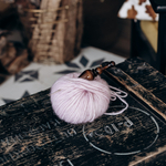 Железный крючок для вязания с деревянной ручкой из древесины кедра размером 0,8 мм. K215