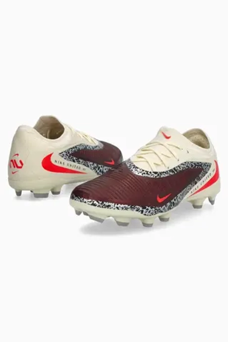 Бутсы Nike Phantom 6 Low Pro FG/MG Junior
