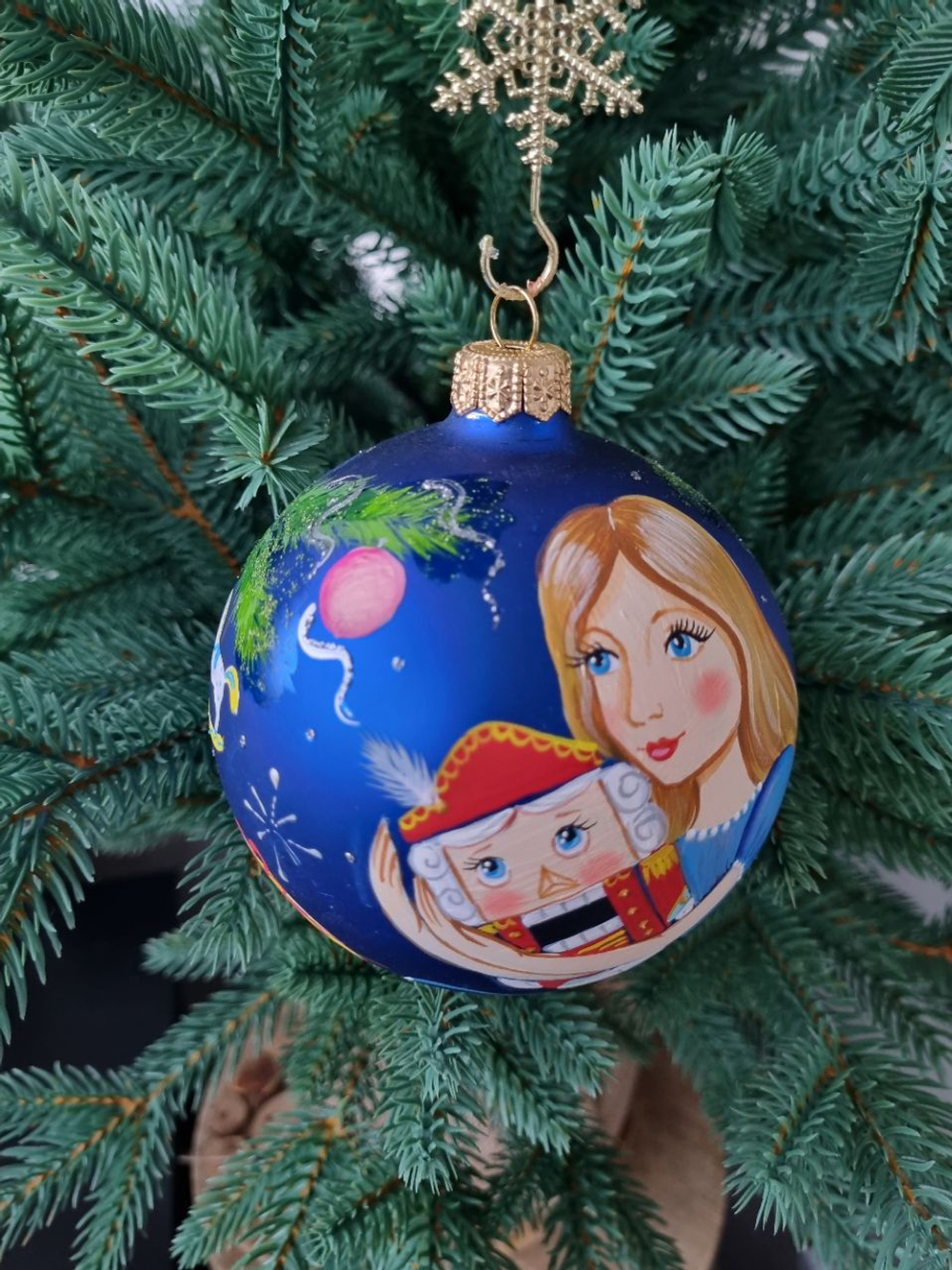 Шар стеклянный "Щелкунчик"