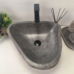 Раковина из речного камня RS-63663 (48*42*15) 0122