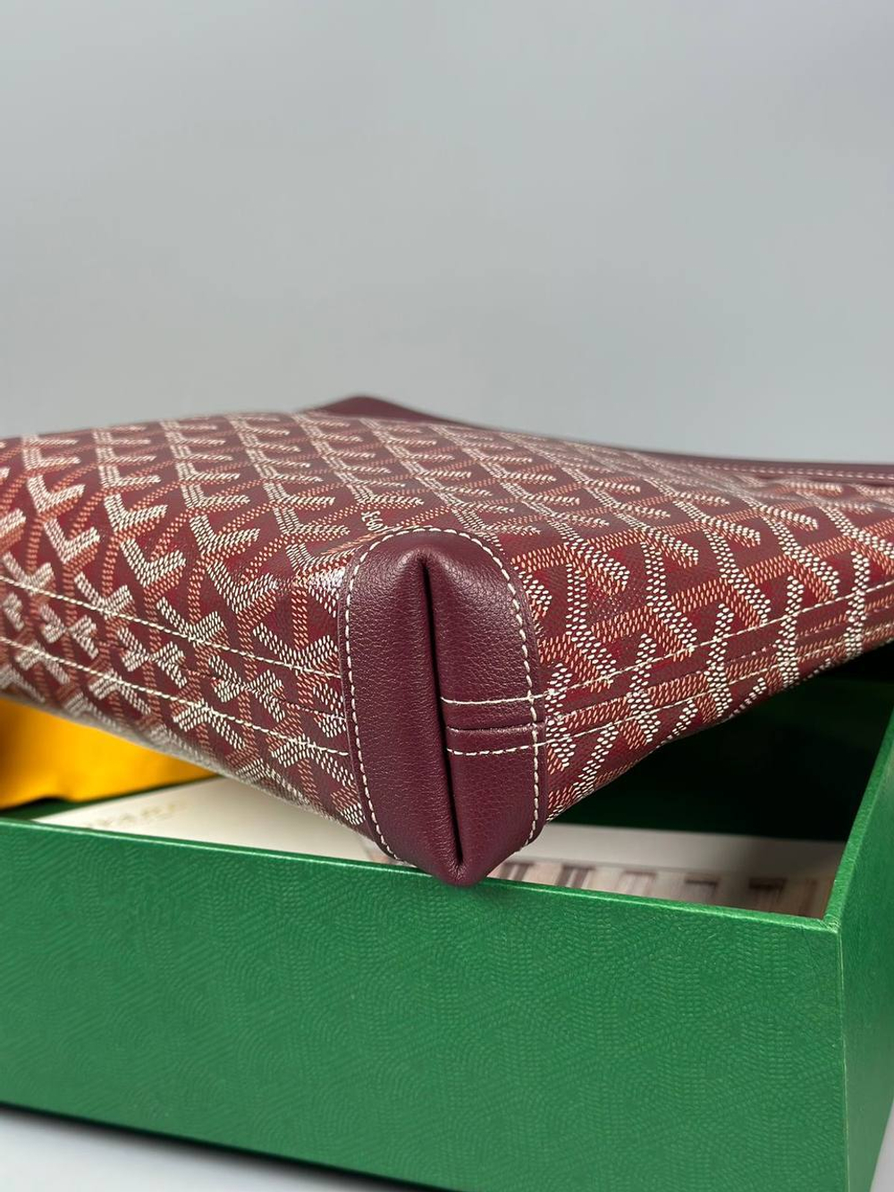 Папка Goyard