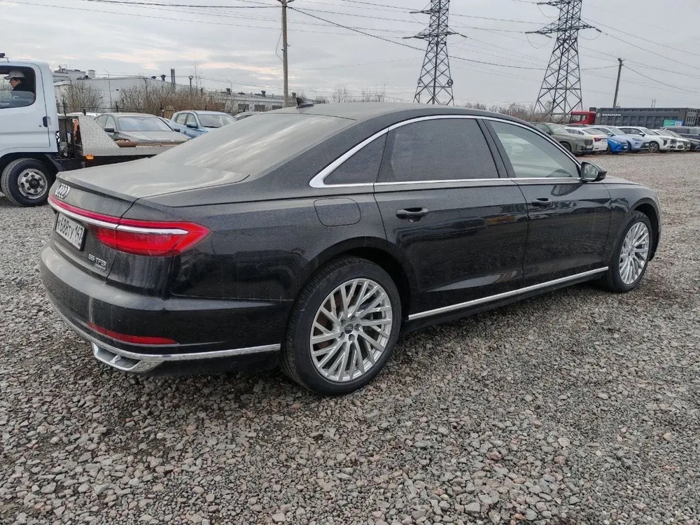 Audi A8L 3.0 55 TFSI quattro tiptronic L Business