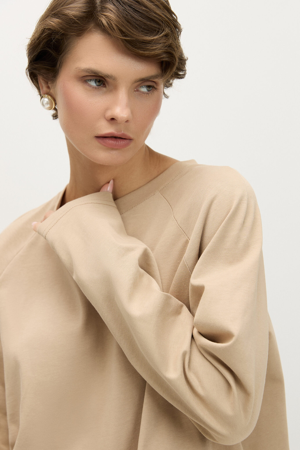 Лонгслив свободный