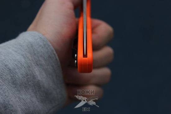 Складной нож Spyderco Endura 4 Flat Ground Orange C10FPOR c клинком из стали VG-10, рукоять FRN