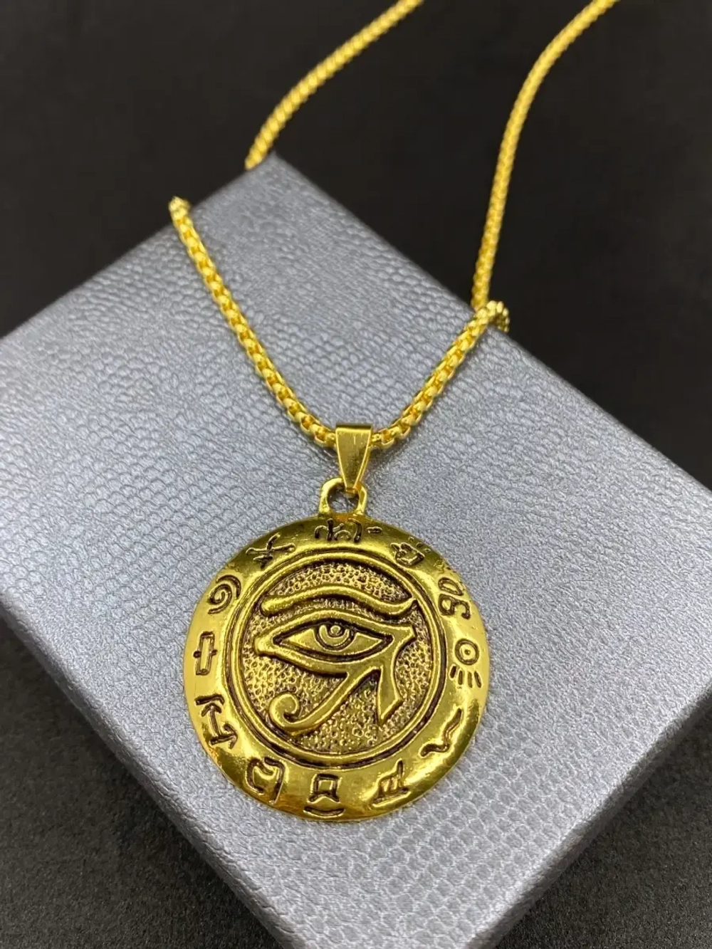 Египетский магический кулон оберег амулет Глаз Гора на цепи