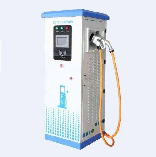 Зарядная станция постоянного тока GREEN DC для быстрой зарядки электромобиля