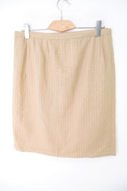 Юбка бежевая в полоску 48 размер