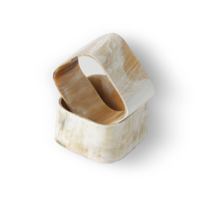 creme horn square bangle