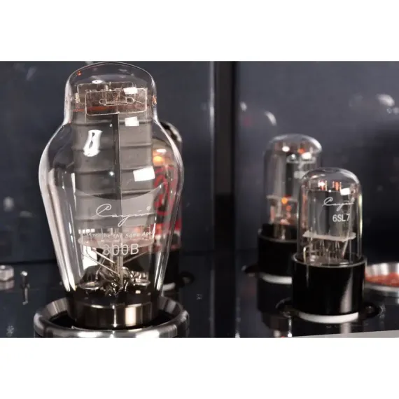 Cayin CS-300A Silver