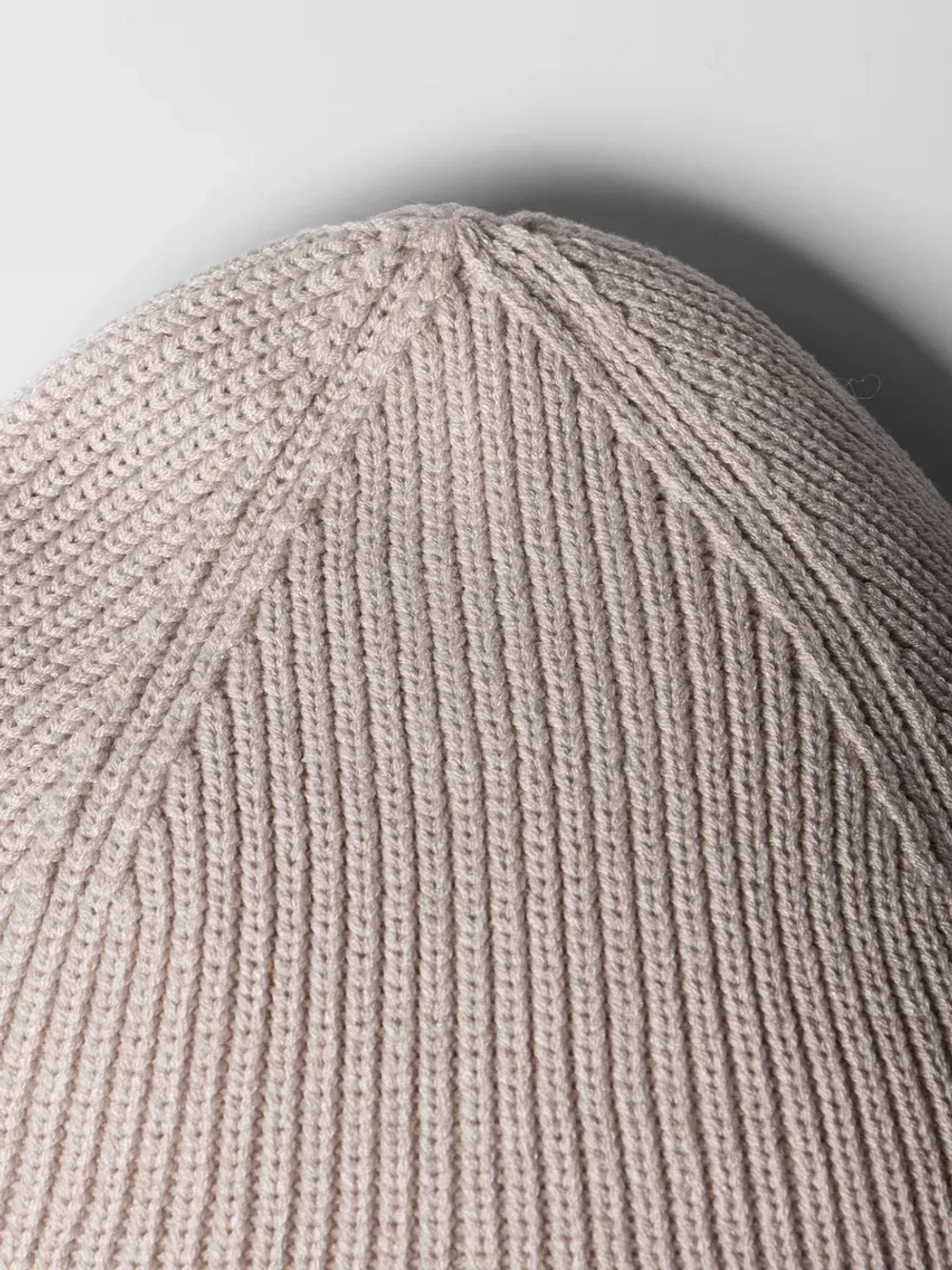 Чепчик шапка женский на завязках на осень