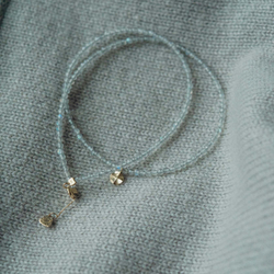 чокер из лабрадора с «мятым листом» на замке