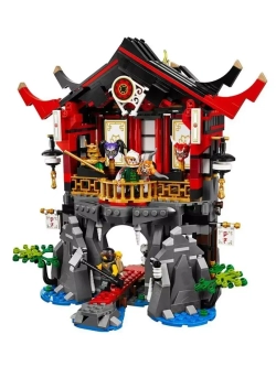 Конструктор Ниндзя Храм воскресения 809 деталей 10806