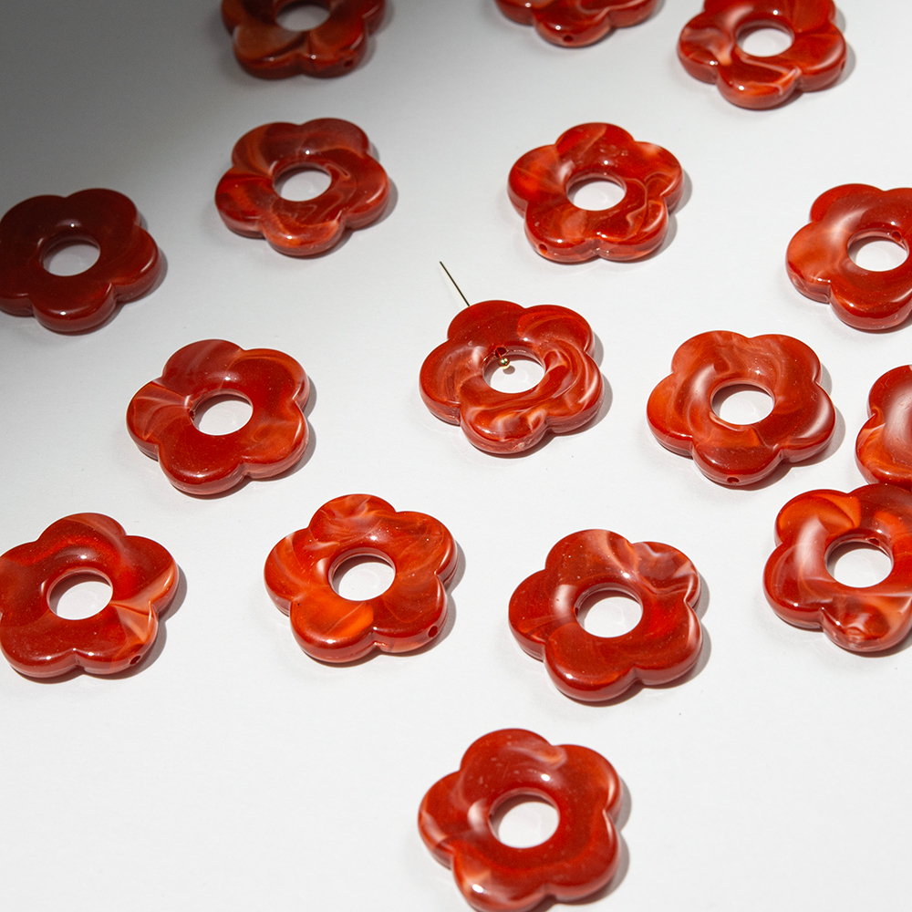 Подвеска "Незабудка", 26мм, алый акрил