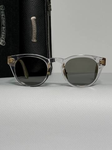 Очки солнцезащитные Chrome Hearts