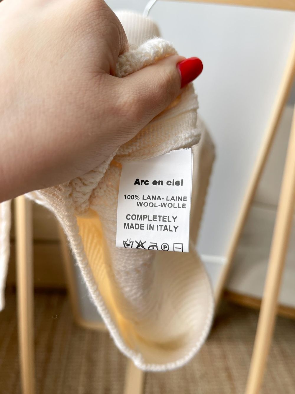 Свитер Arc en ciel