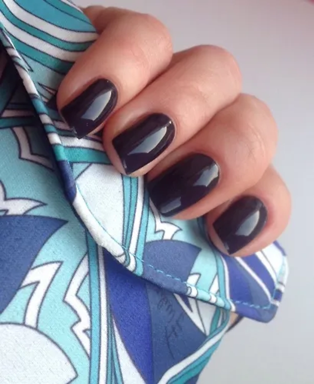 Лак Zuetc LUX 330