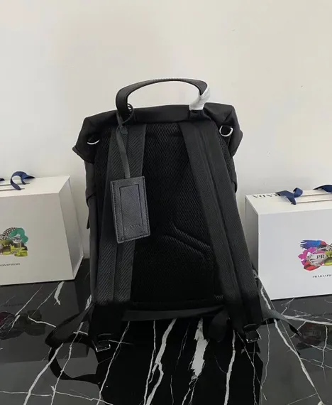 Рюкзак женский Prada Re-nylon черный