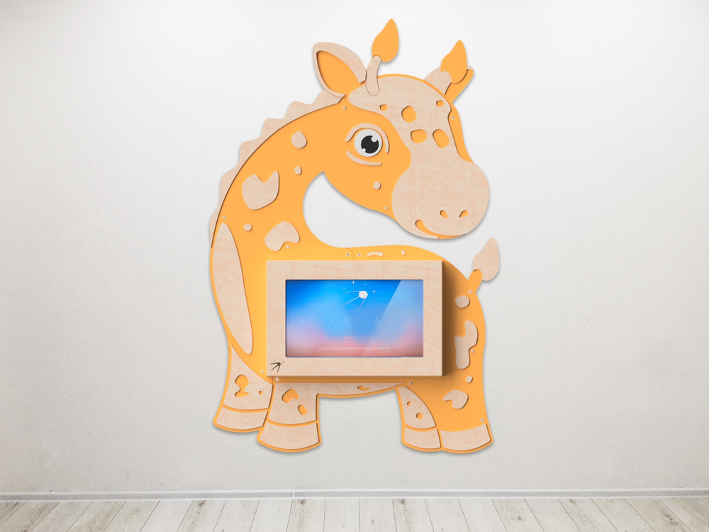 Декоративная сенсорная панель 32"