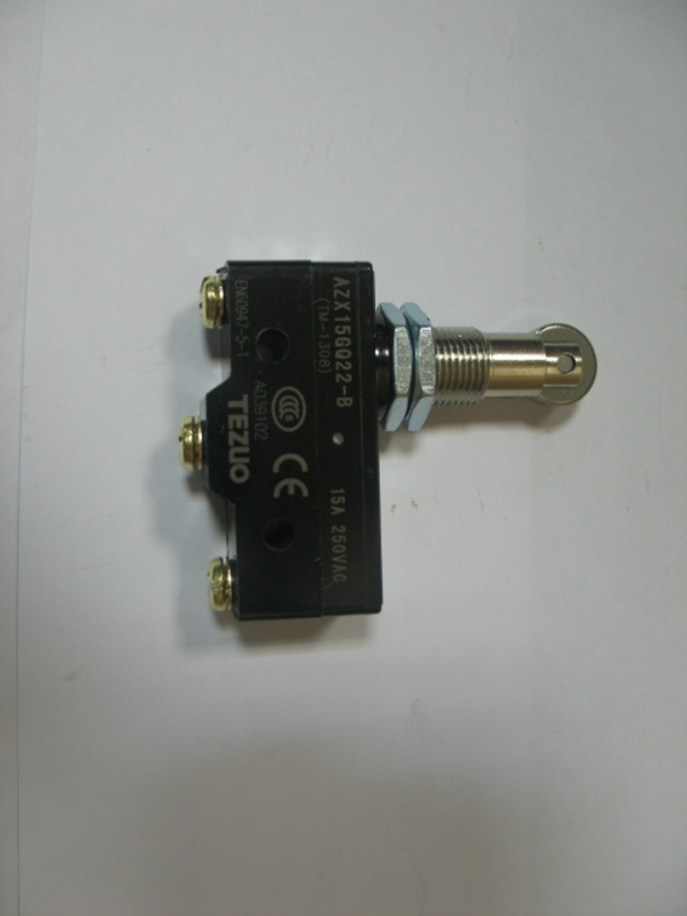 S-060-000410-0 МИКРОВЫКЛЮЧАТЕЛЬ (новый)