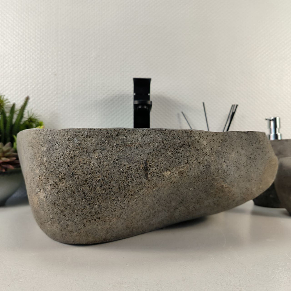 Раковина из речного камня RS-65428 46*39*15 0856