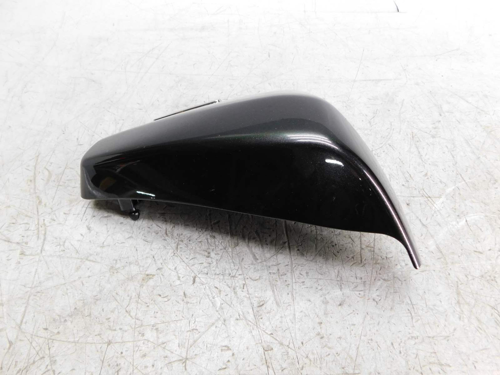 Крышка левая Honda Shadow 750 RC50 83600-MEG