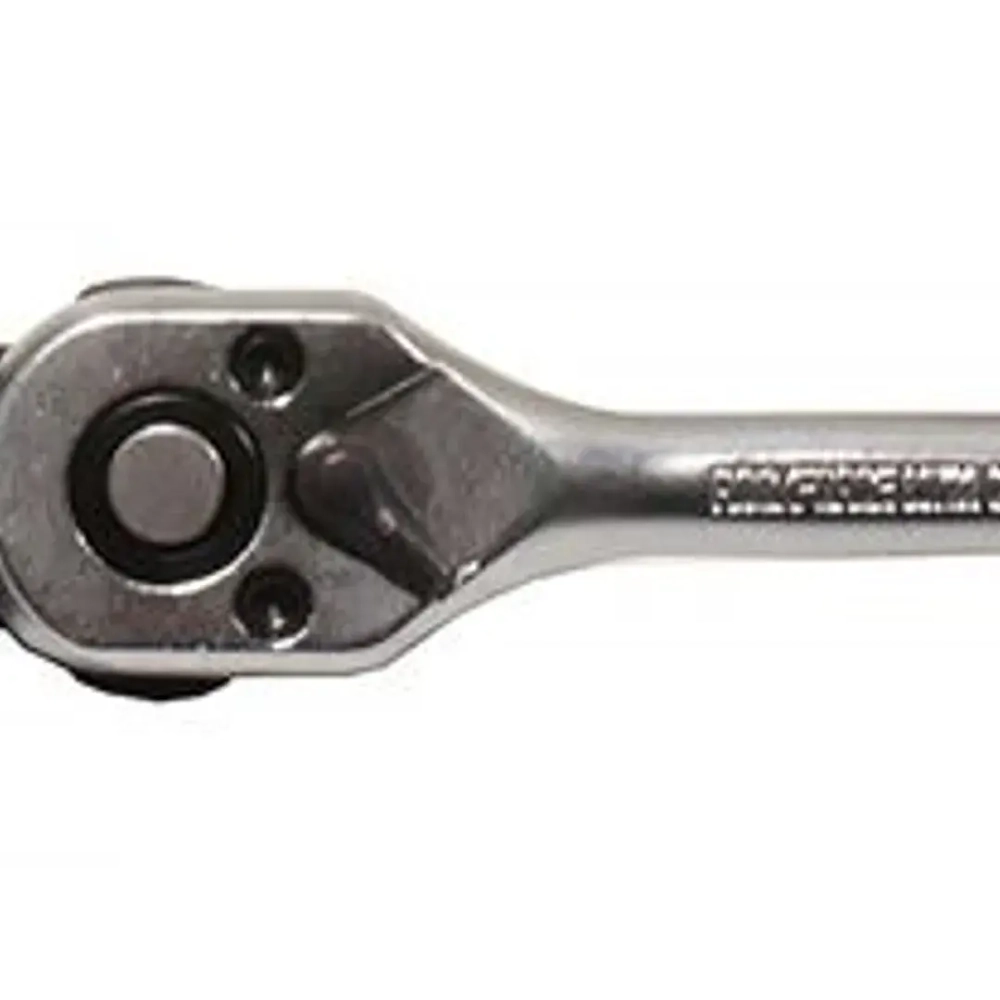 Трещотка реверсивная с резиновой ручкой 1/4''(L-155мм, 72зуб.), на пластиковом держателе RockForce##Rock FORCE RF-80722