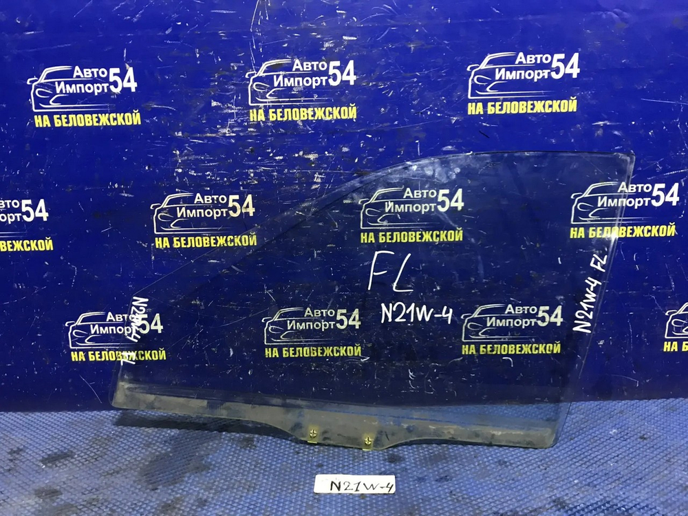 Стекло двери передней левой MITSUBISHI RVR 1995