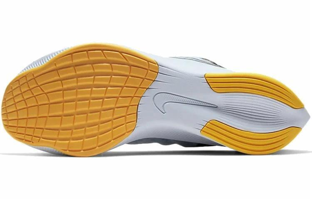 Кроссовки Nike Zoom Fly 3