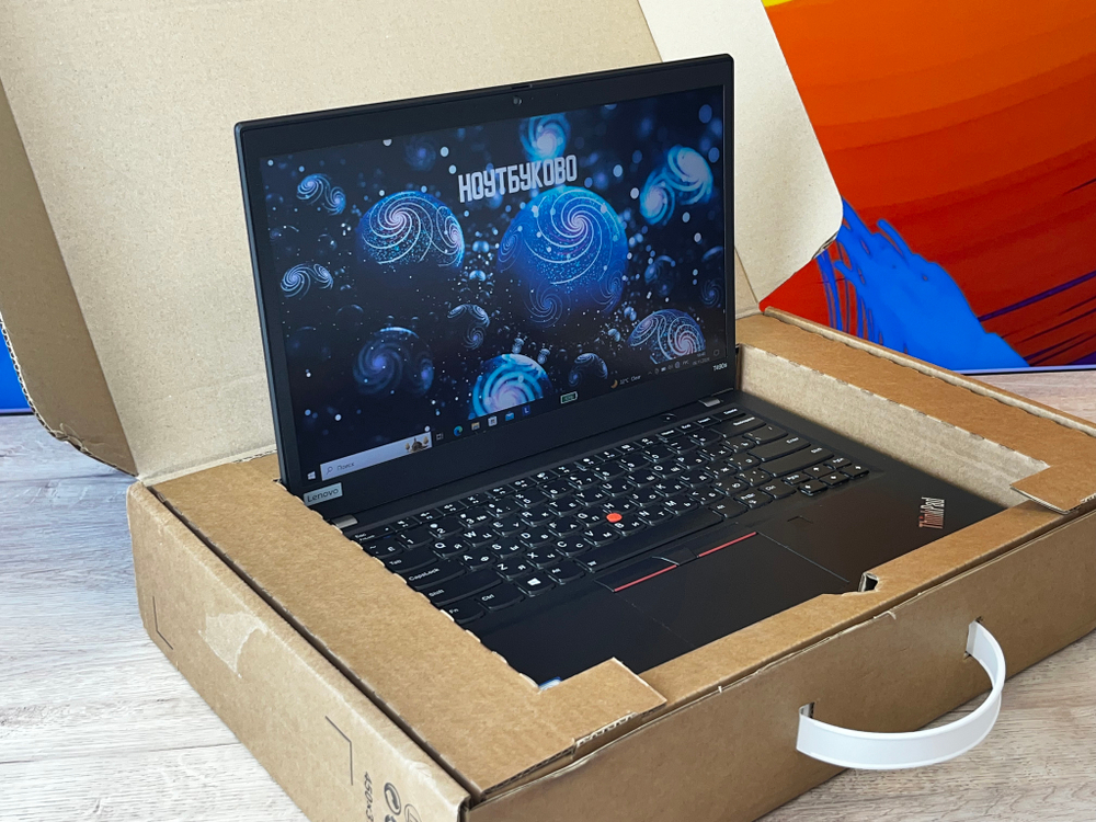Ноутбук Lenovo ThinkPad T490s i7-8665U 14 FHD IPS 8Gb RAM 256 Gb SSD Win10 Pro русская клавиатура
