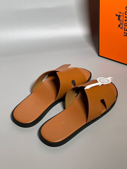 Шлёпанцы Hermes