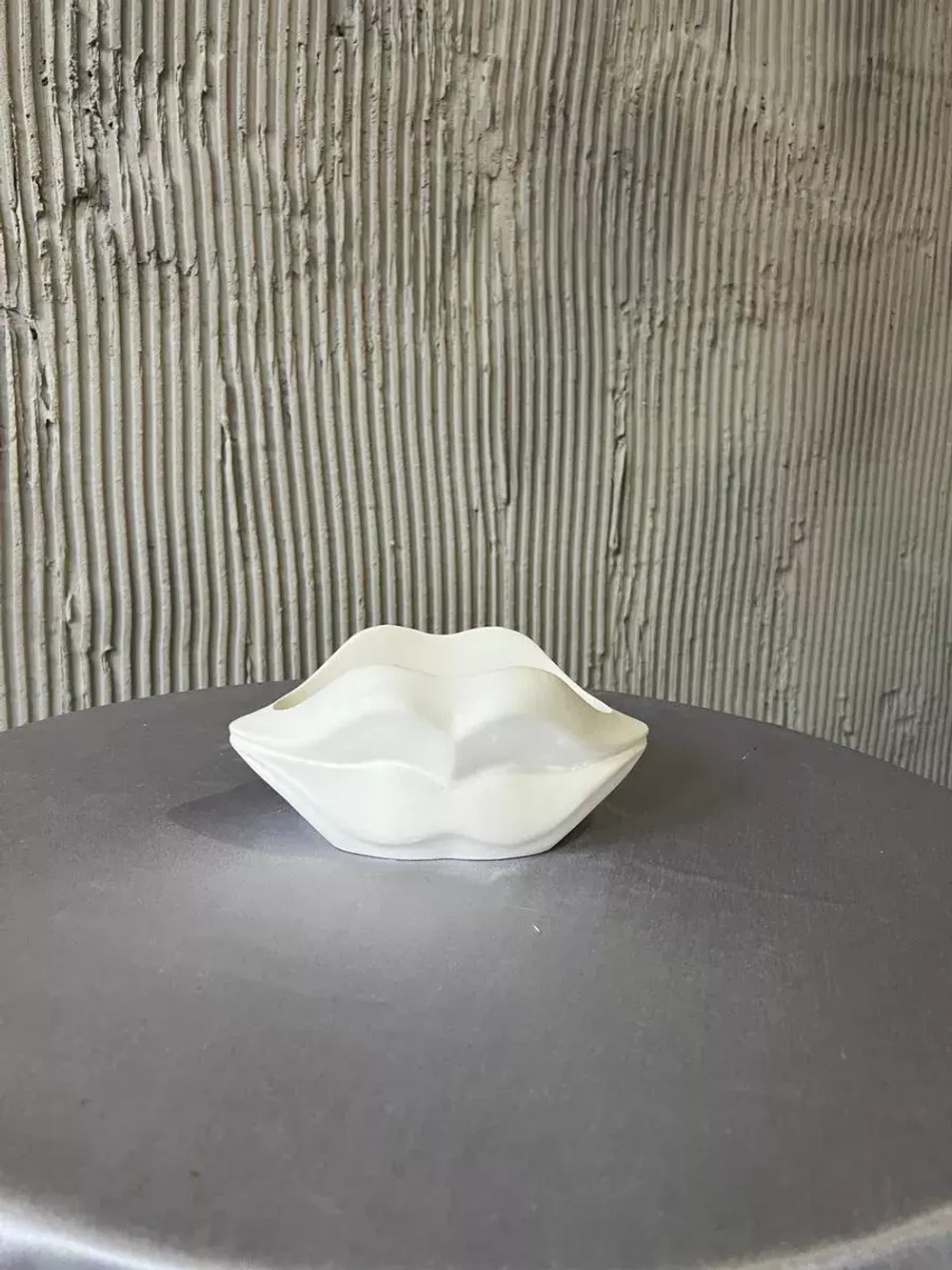 Ваза Губы для суккулентов и декора