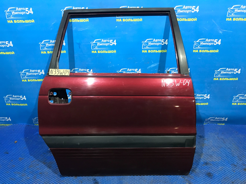 Дверь задняя правая MITSUBISHI CHARIOT 1994
