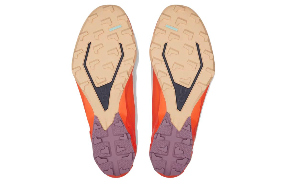 On Cloudventure Peak 3 Undyed Flame