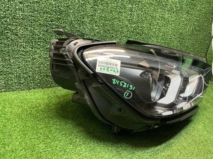 Фара правая Mercedes GLE V167 (2018-2024) LED