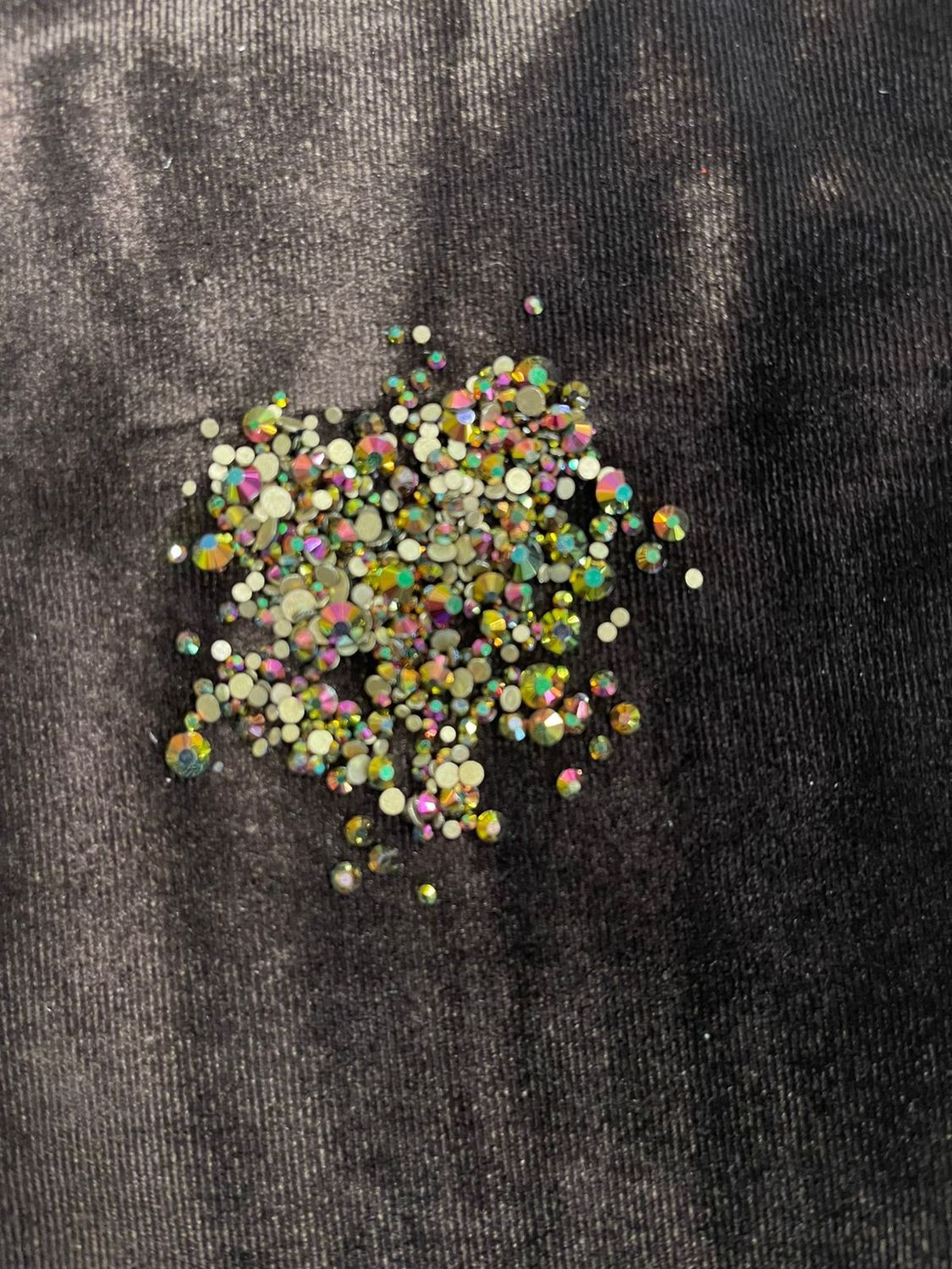 Стеклянные стразы  (размер микс) 1140шт, цвет хамелеон сатный-розовый