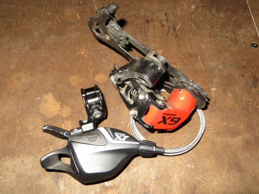 Комплект манетка sram x7  - переключатель sram x9 10sp