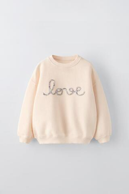 ZARAТОЛСТОВКА С ЦВЕТОЧНЫМ ПРИНТОМ LOVE, ЭКРЮ
