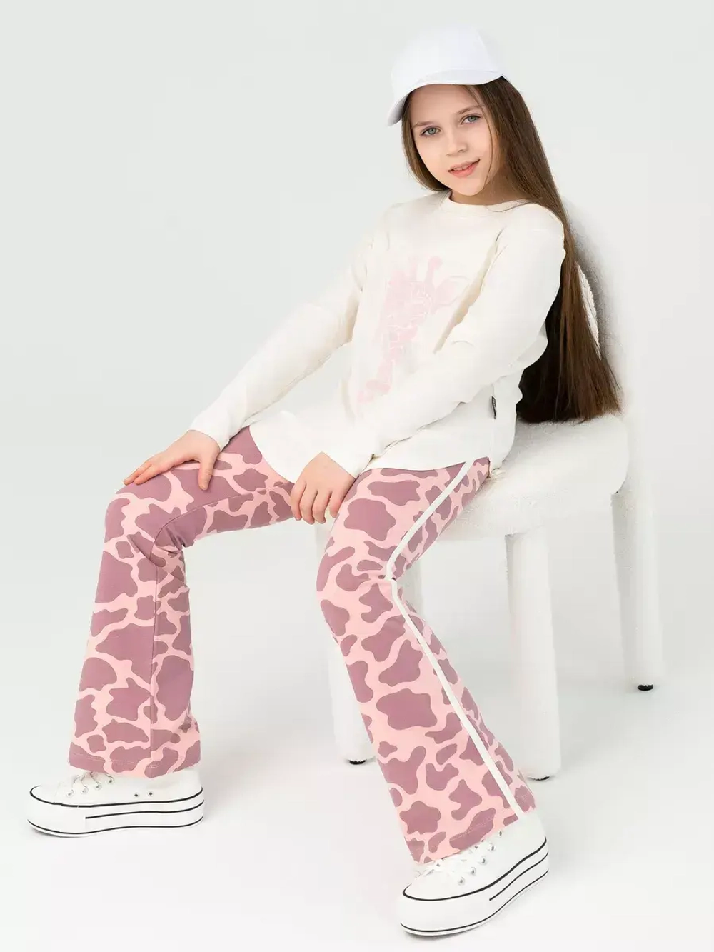 Костюм для девочки лонгслив и брюки клеш