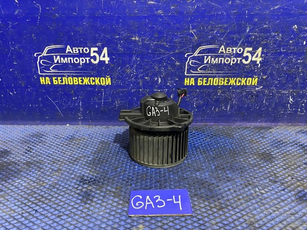 Моторчик печки Honda LOGO 1997